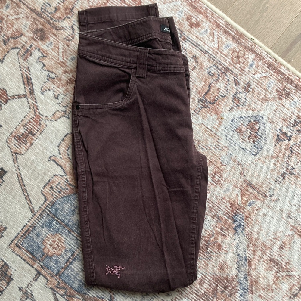 Arc'teryx Women's Dark Maroon Skinny Jeans